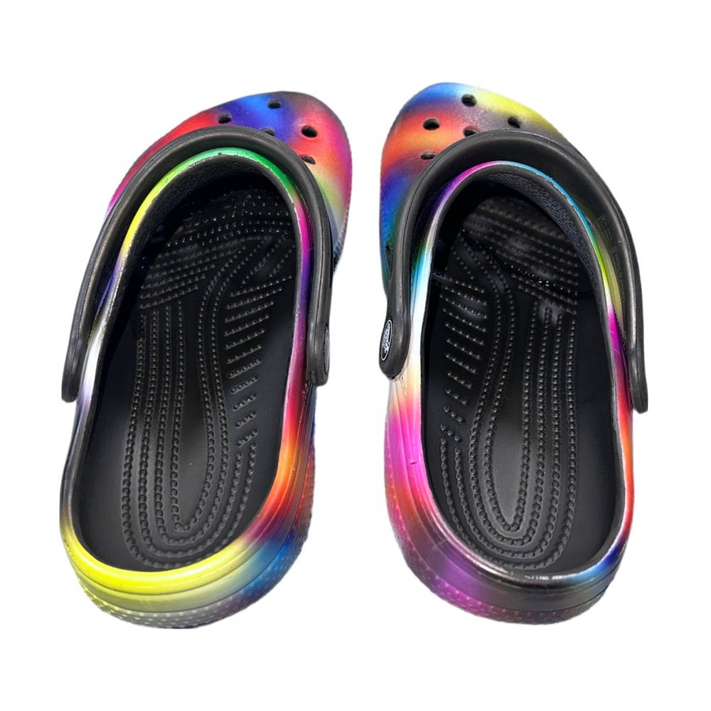 Crocs Classic Tie-Dye Clogs Youth Size 2 | Slip-On Comfort Shoes - Picture 6 of 7